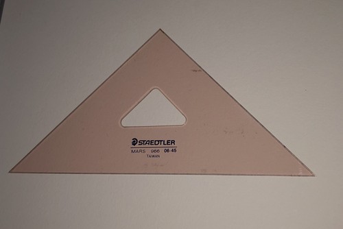 Staedtler triangle mars 966 - triangle,